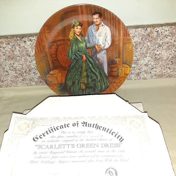 scarlett's green dress plate 